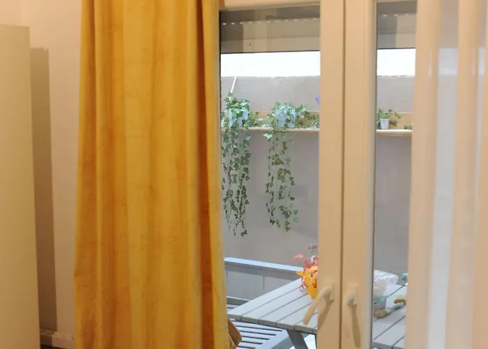 Apartamento Modern Urban Host With Private Courtyard