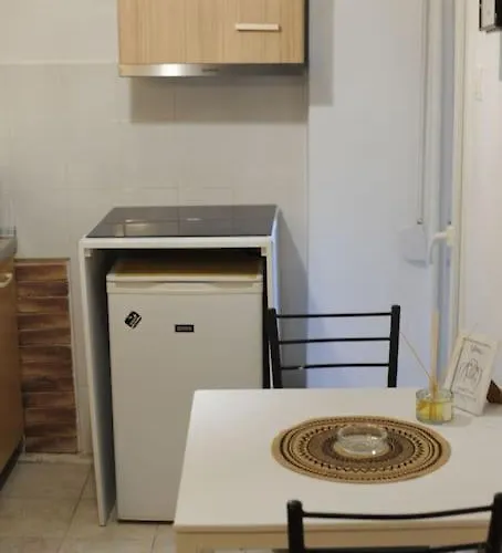 Modern Urban Host With Private Courtyard * Θεσσαλονίκη