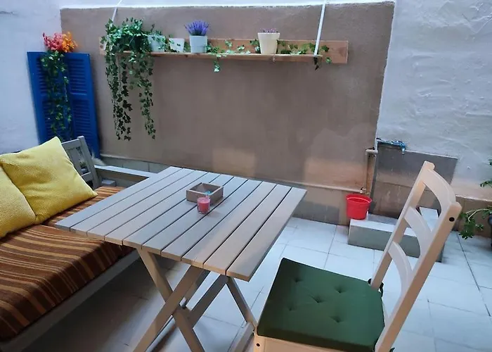 Apartamento Modern Urban Host With Private Courtyard *